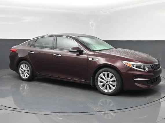 KIA OPTIMA 2016 5XXGU4L36GG115758 image