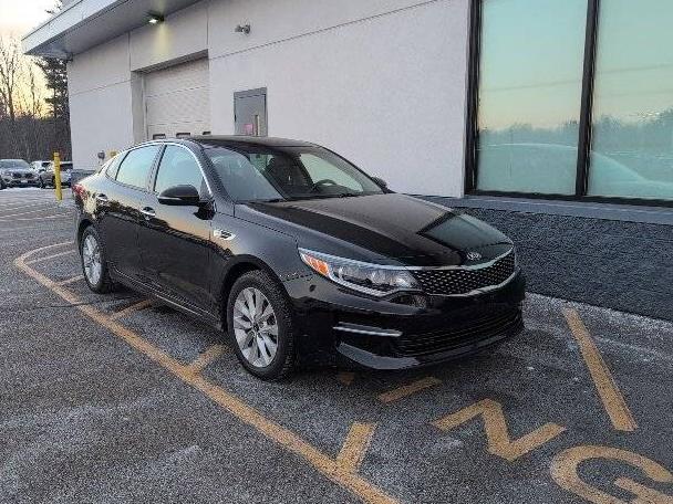 KIA OPTIMA 2016 5XXGU4L35GG095275 image