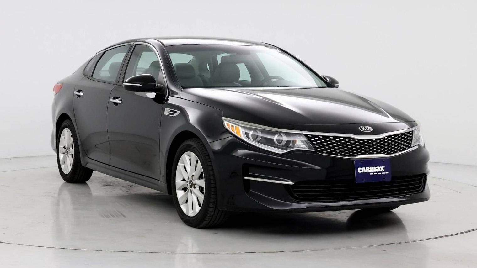 KIA OPTIMA 2016 5XXGU4L32GG080877 image