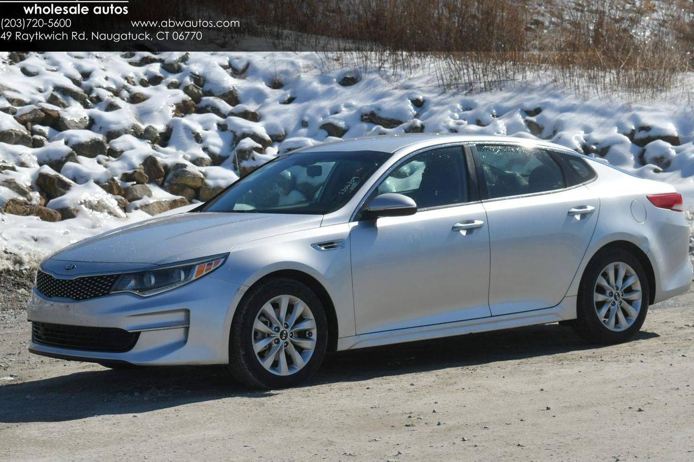 KIA OPTIMA 2016 5XXGU4L36GG057909 image