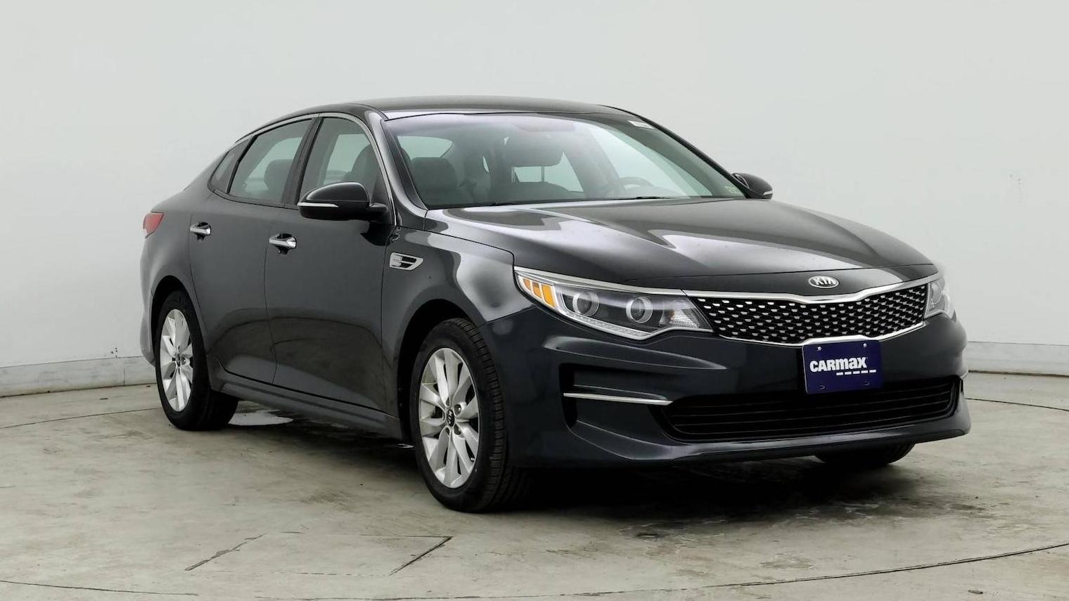 KIA OPTIMA 2016 5XXGU4L33GG085781 image