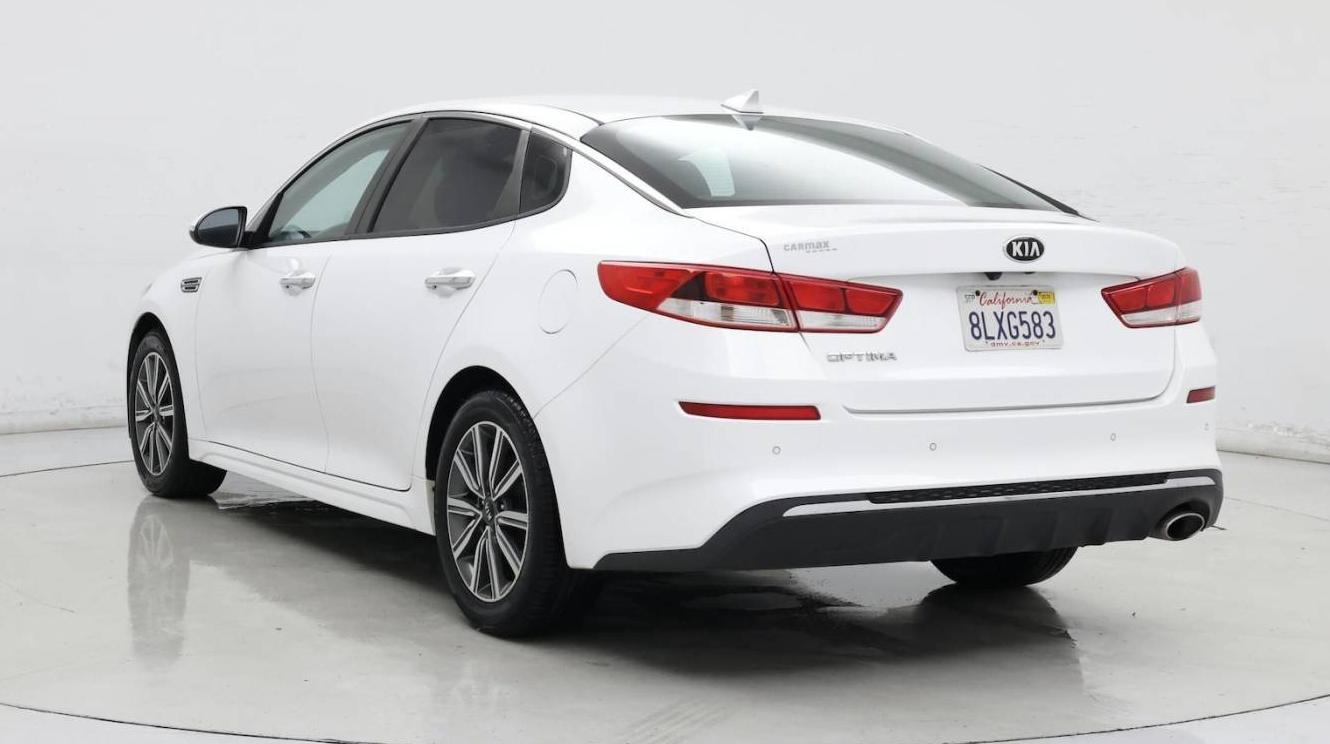 KIA OPTIMA 2019 5XXGT4L34KG366256 image