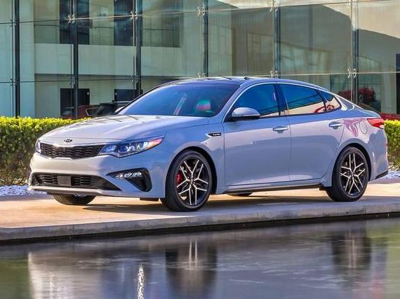 KIA OPTIMA 2019 5XXGT4L39KG377463 image