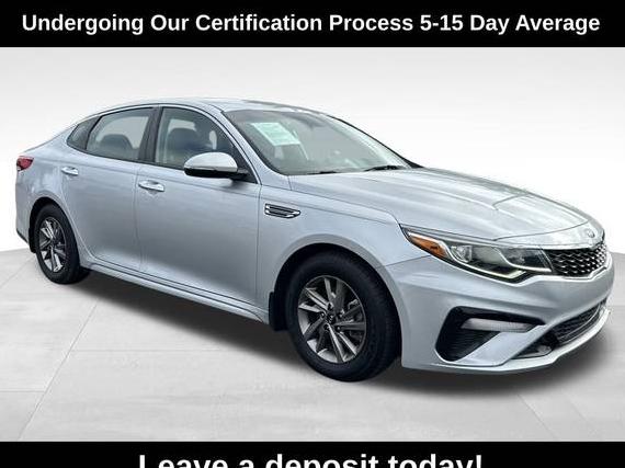 KIA OPTIMA 2019 5XXGT4L36KG325479 image KIA OPTIMA 2019 5XXGT4L36KG325479 image
