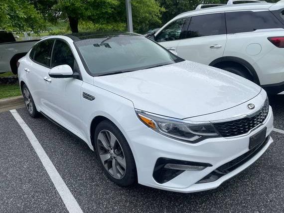 KIA OPTIMA 2019 5XXGT4L33KG302452 image KIA OPTIMA 2019 5XXGT4L33KG302452 image