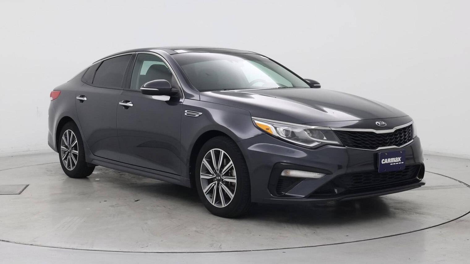 KIA OPTIMA 2019 5XXGT4L33KG312835 image