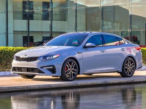 KIA OPTIMA 2019 5XXGT4L35KG287078 image