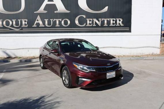 KIA OPTIMA 2019 5XXGT4L30KG307480 image KIA OPTIMA 2019 5XXGT4L30KG307480 image
