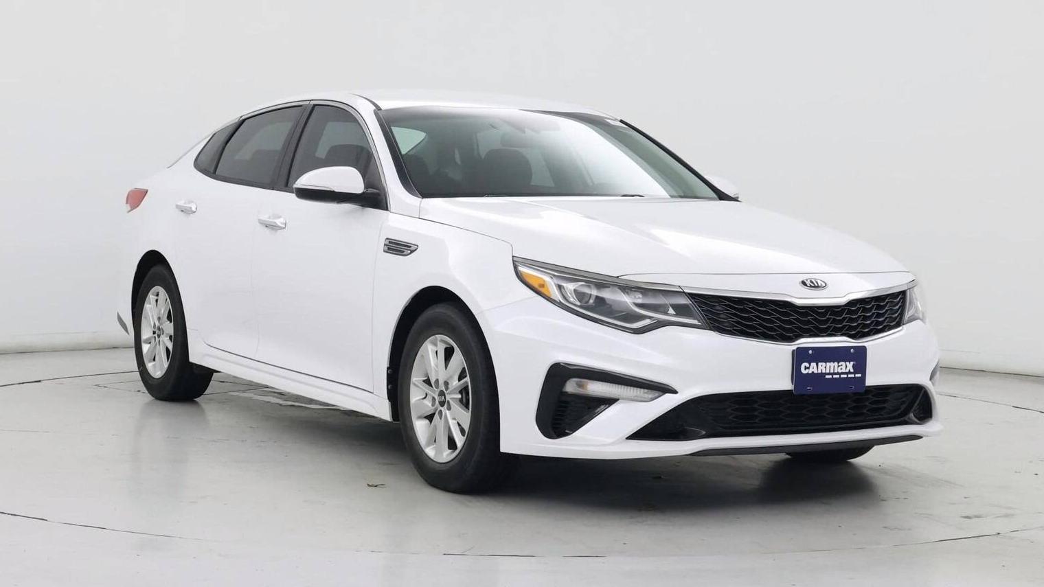 KIA OPTIMA 2019 5XXGT4L39KG278898 image