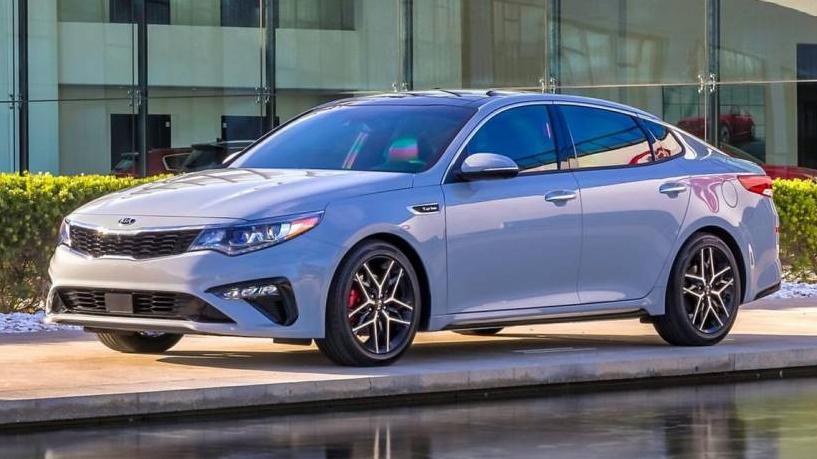 KIA OPTIMA 2019 5XXGU4L12KG303359 image