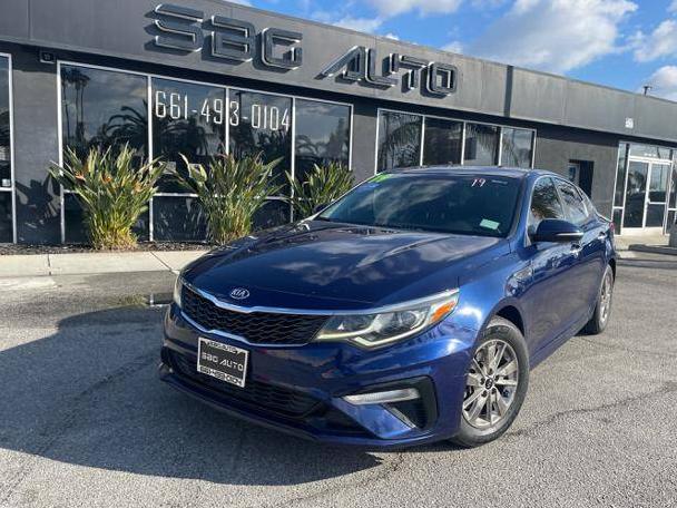 KIA OPTIMA 2019 5XXGT4L36KG277871 image