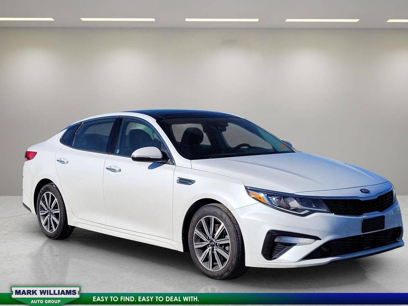 KIA OPTIMA 2019 5XXGT4L32KG338584 image