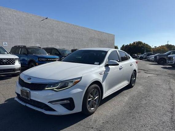KIA OPTIMA 2019 5XXGT4L33KG347049 image KIA OPTIMA 2019 5XXGT4L33KG347049 image
