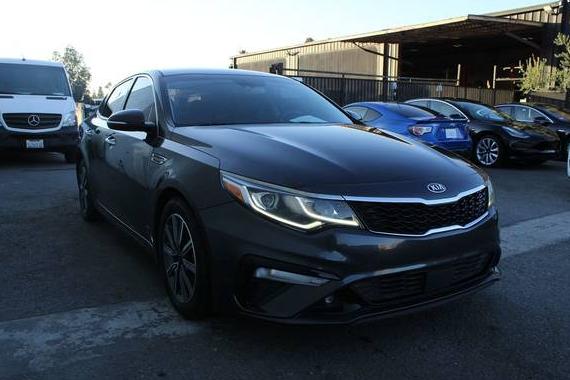 KIA OPTIMA 2019 5XXGU4L11KG320752 image KIA OPTIMA 2019 5XXGU4L11KG320752 image