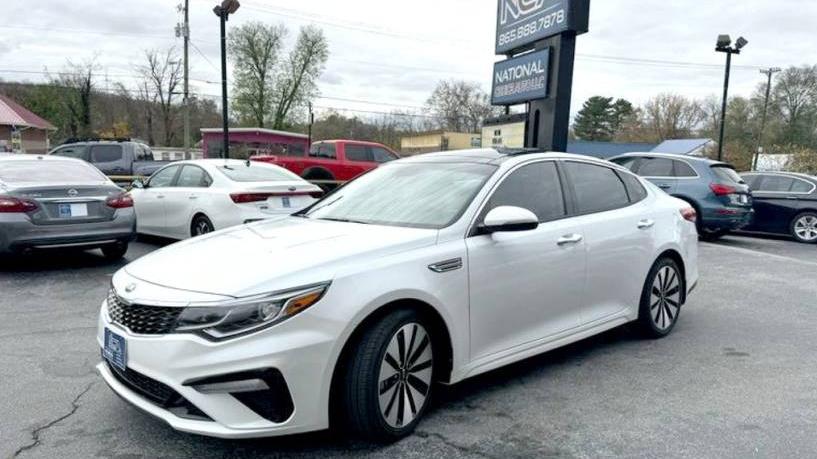 KIA OPTIMA 2019 5XXGU4L11KG327670 image