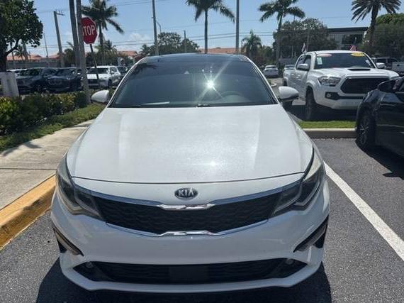 KIA OPTIMA 2019 5XXGU4L1XKG338909 image