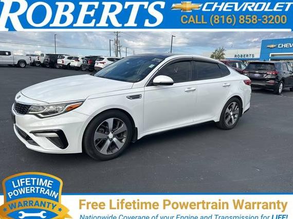 KIA OPTIMA 2019 5XXGT4L35KG314134 image