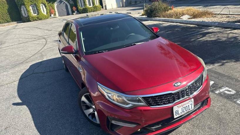 KIA OPTIMA 2019 5XXGT4L33KG368158 image