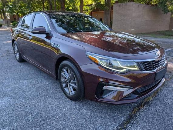 KIA OPTIMA 2019 5XXGT4L34KG345889 image