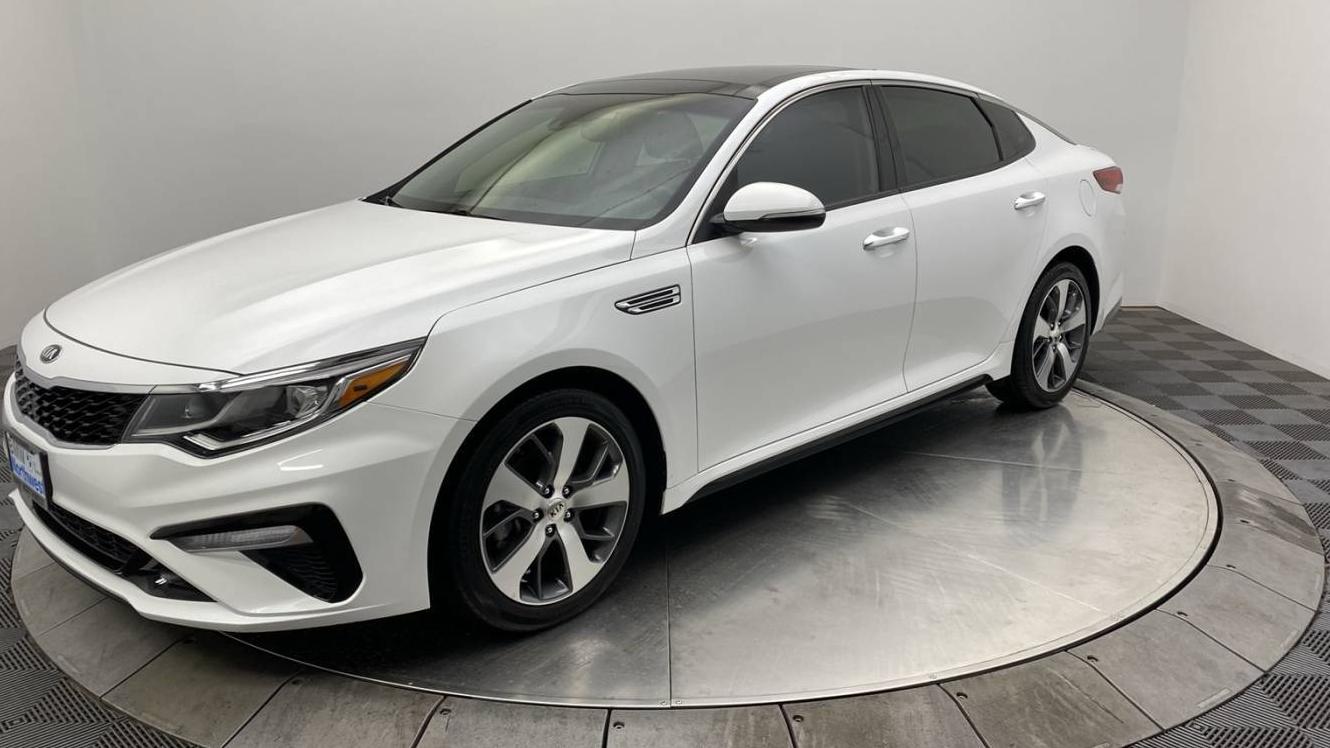 KIA OPTIMA 2019 5XXGT4L31KG370216 image