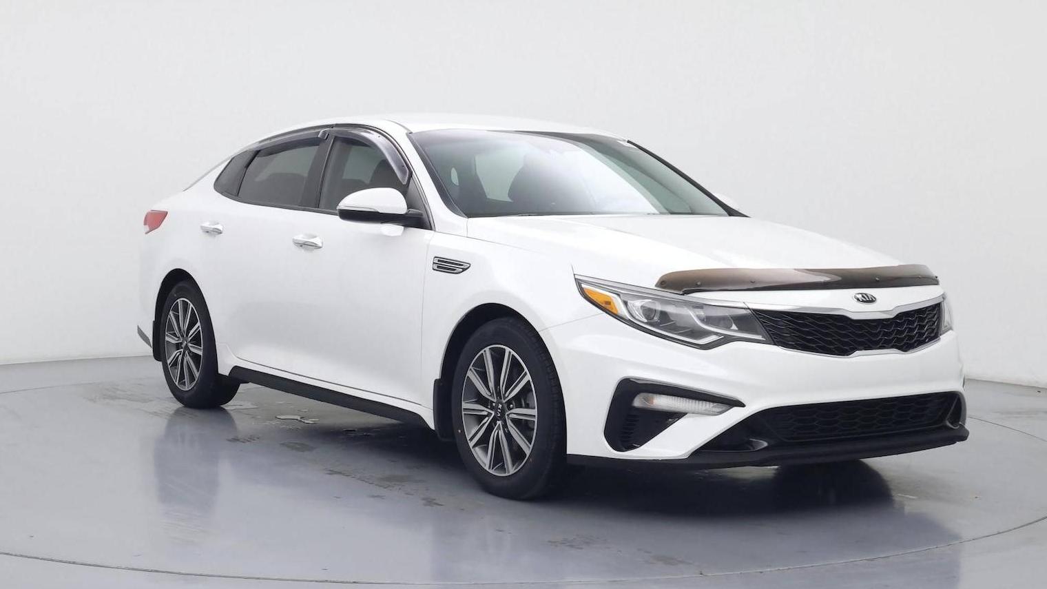 KIA OPTIMA 2019 5XXGT4L34KG355886 image