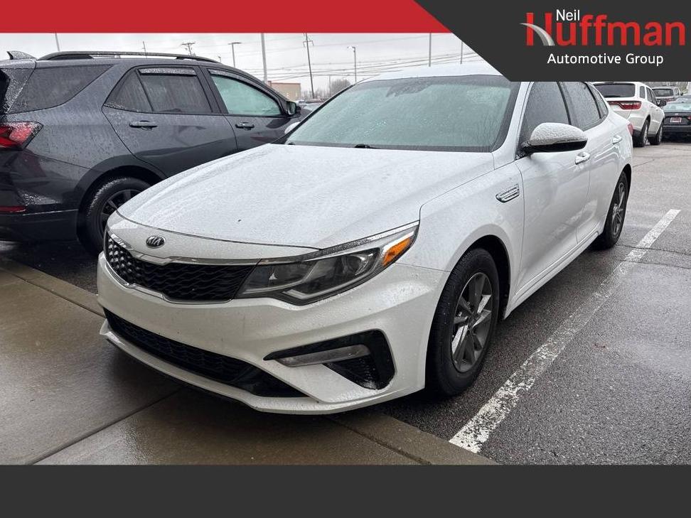 KIA OPTIMA 2019 5XXGT4L33KG341140 image