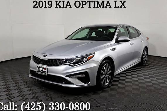 KIA OPTIMA 2019 5XXGT4L30KG374676 image KIA OPTIMA 2019 5XXGT4L30KG374676 image