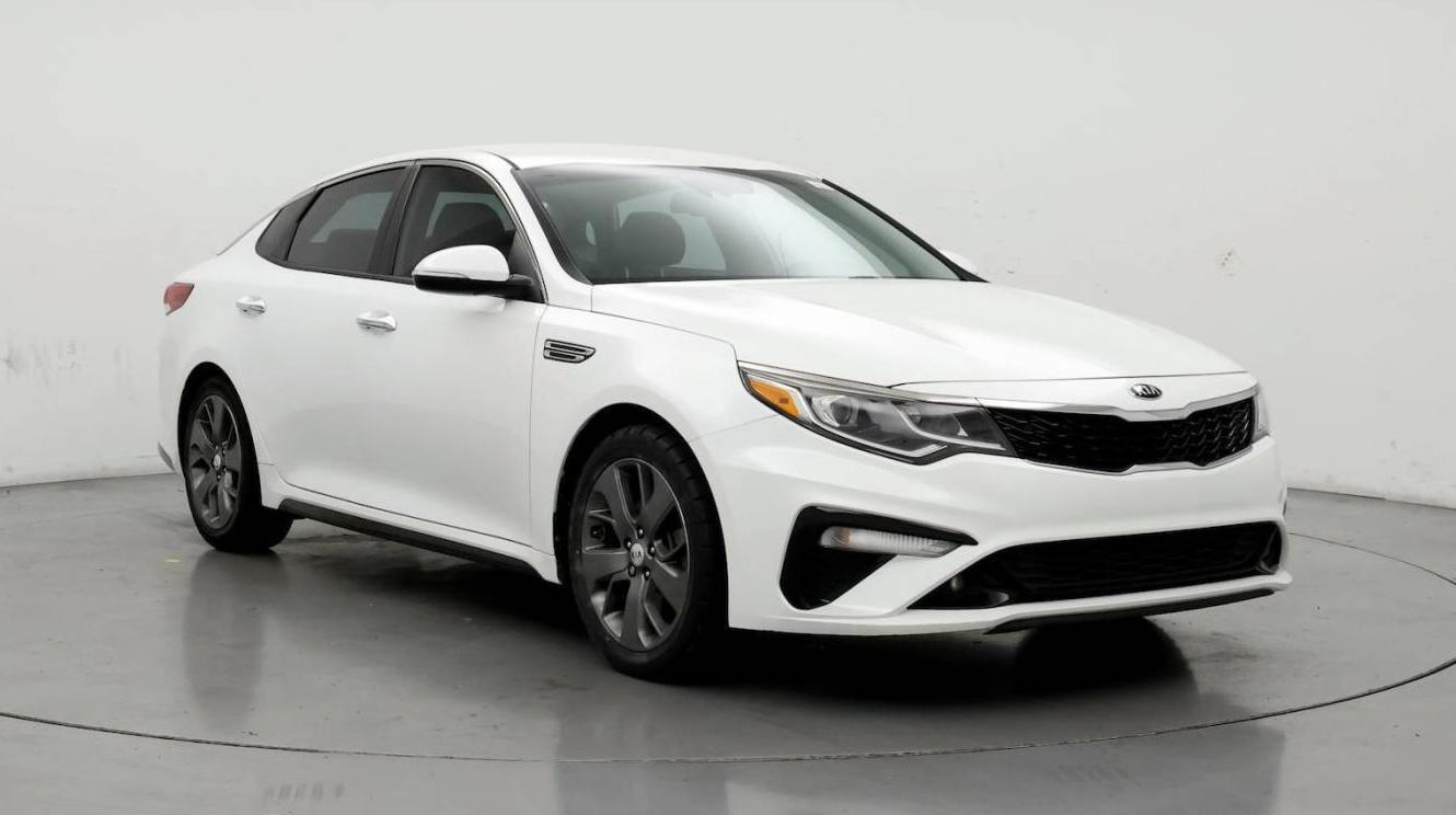 KIA OPTIMA 2019 5XXGT4L37KG308156 image