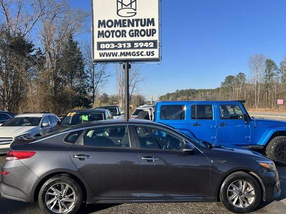 KIA OPTIMA 2019 5XXGT4L30KG293760 image KIA OPTIMA 2019 5XXGT4L30KG293760 image