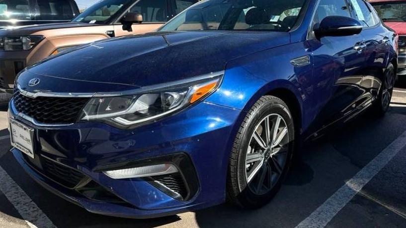 KIA OPTIMA 2019 5XXGU4L15KG301282 image