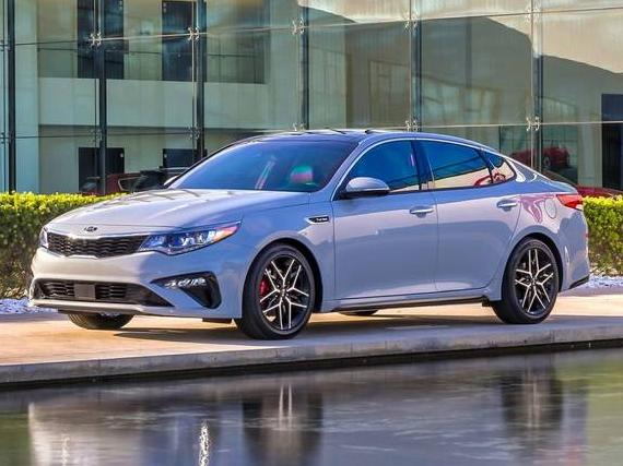 KIA OPTIMA 2019 5XXGT4L3XKG374281 image