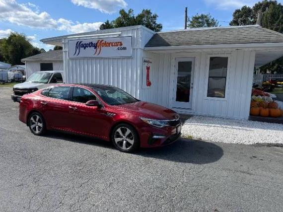 KIA OPTIMA 2019 5XXGT4L36KG352309 image