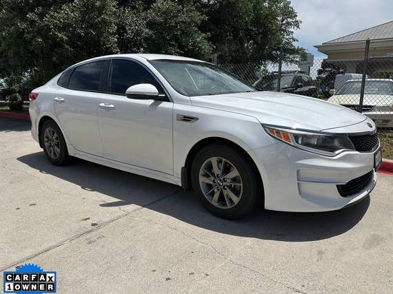 KIA OPTIMA 2018 5XXGT4L19JG213143 image