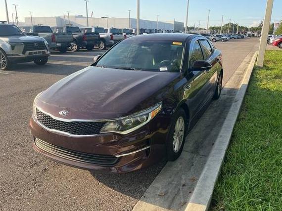 KIA OPTIMA 2018 5XXGT4L3XJG236450 image