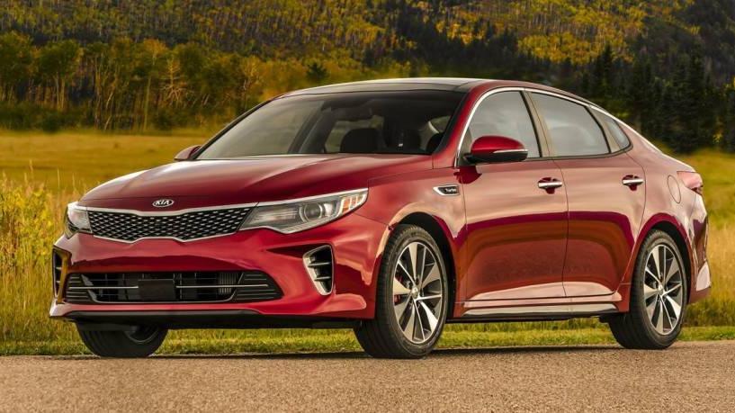 KIA OPTIMA 2018 5XXGT4L36JG199574 image