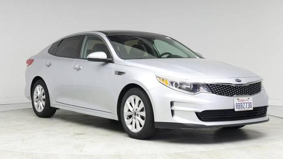 KIA OPTIMA 2018 5XXGU4L33JG192627 image