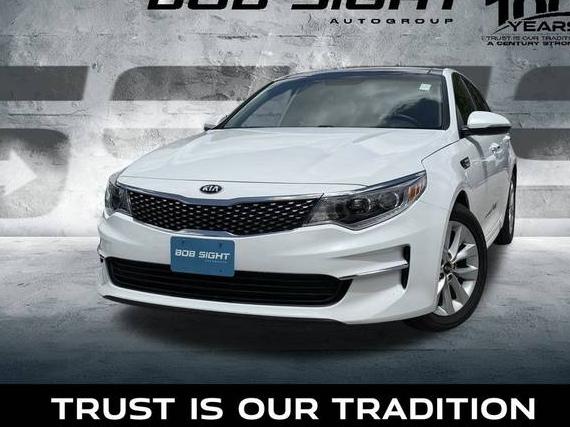 KIA OPTIMA 2018 5XXGU4L30JG245039 image
