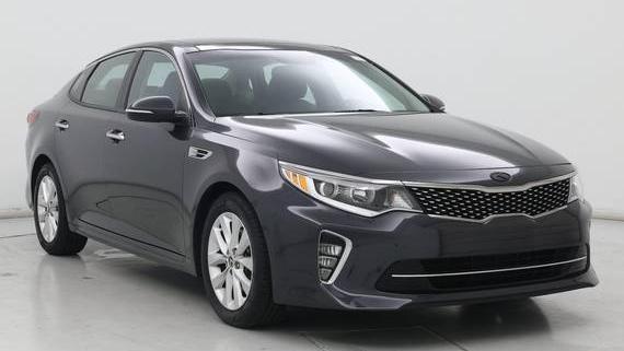 KIA OPTIMA 2018 5XXGT4L32JG241898 image