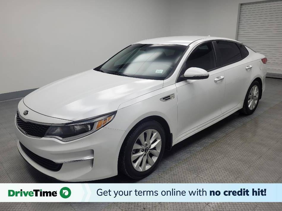 KIA OPTIMA 2018 5XXGT4L30JG269294 image