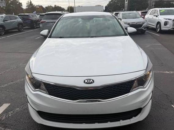 KIA OPTIMA 2018 5XXGT4L30JG262796 image KIA OPTIMA 2018 5XXGT4L30JG262796 image