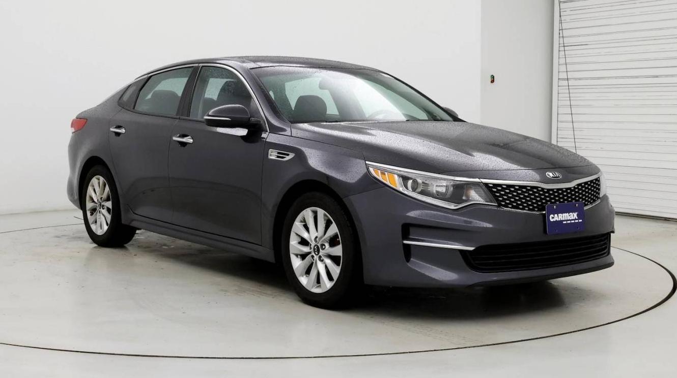 KIA OPTIMA 2018 5XXGU4L3XJG270322 image