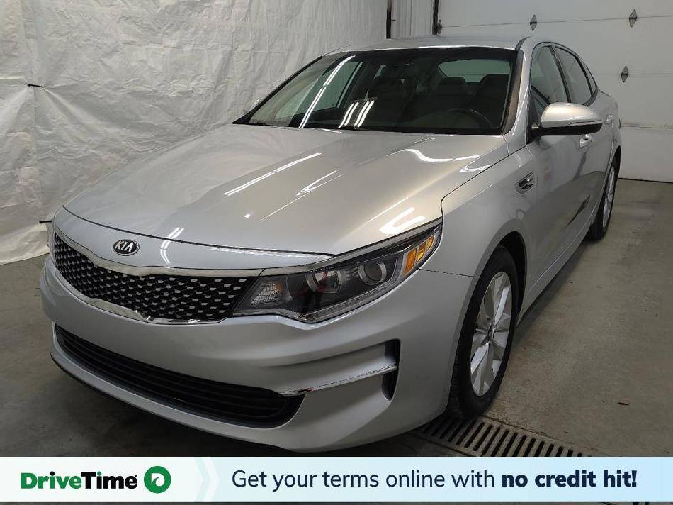 KIA OPTIMA 2018 5XXGU4L37JG190668 image