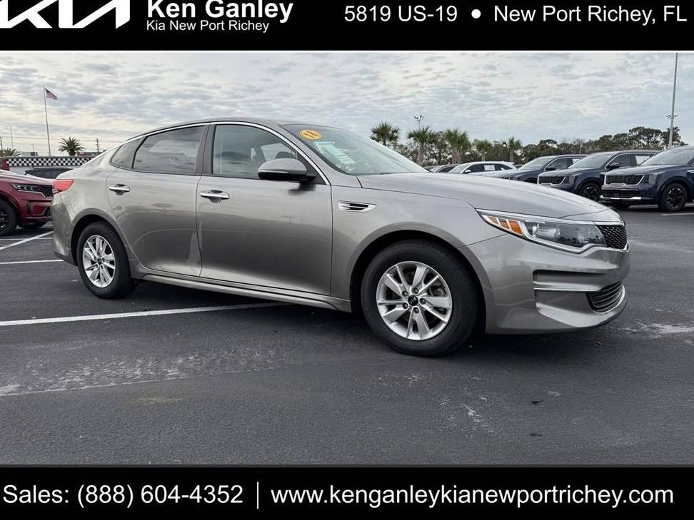 KIA OPTIMA 2018 5XXGT4L39JG183465 image