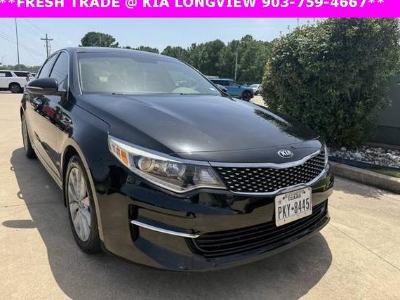 KIA OPTIMA 2018 5XXGU4L30JG208363 image