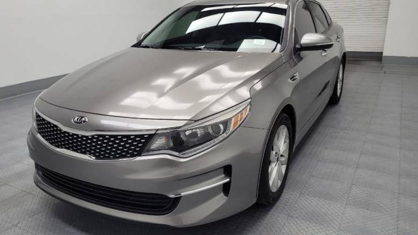 KIA OPTIMA 2018 5XXGU4L35JG207791 image