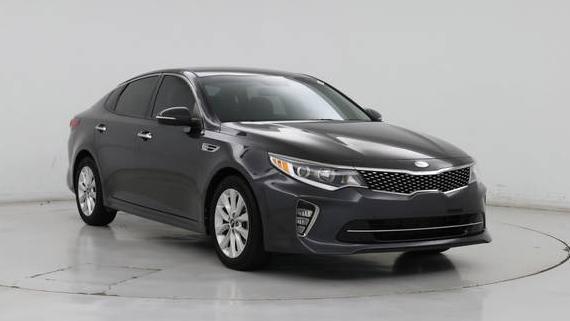 KIA OPTIMA 2018 5XXGT4L32JG215382 image