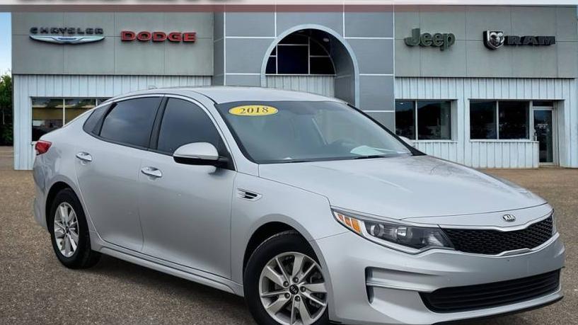 KIA OPTIMA 2018 5XXGT4L36JG185688 image