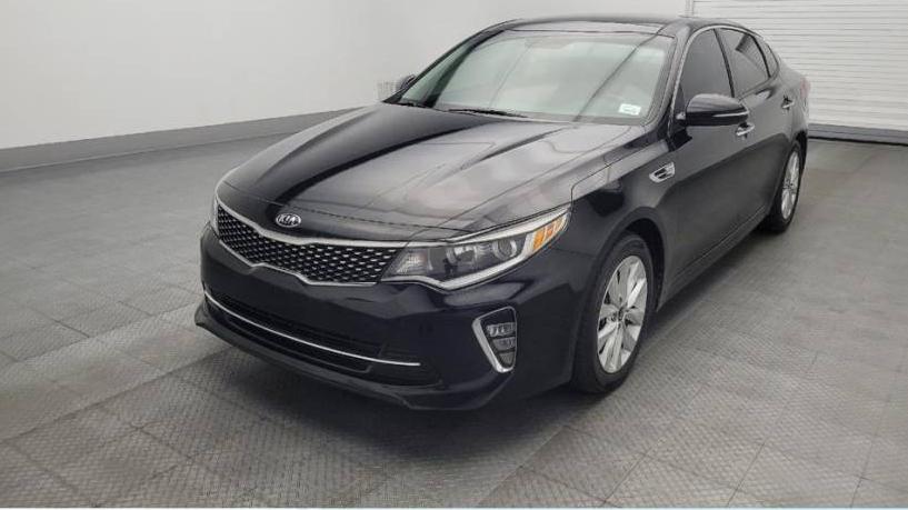 KIA OPTIMA 2018 5XXGT4L30JG240992 image