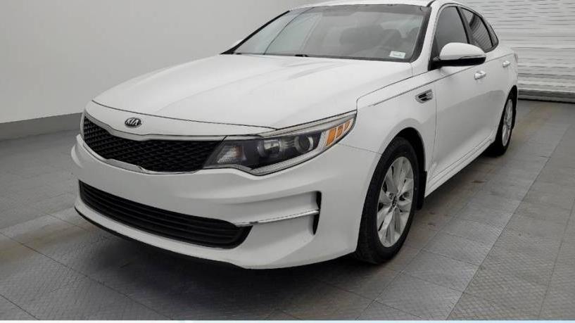 KIA OPTIMA 2018 5XXGT4L35JG254693 image