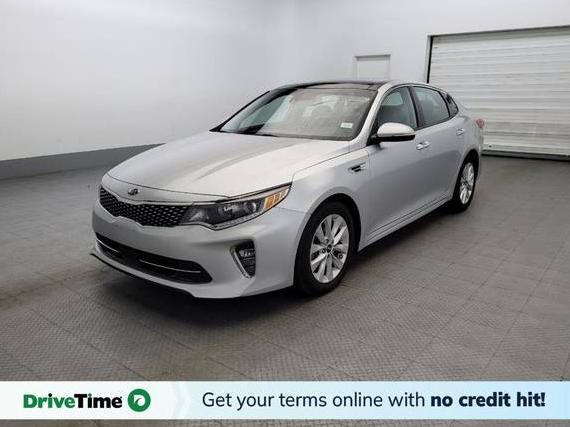 KIA OPTIMA 2018 5XXGU4L35JG209069 image